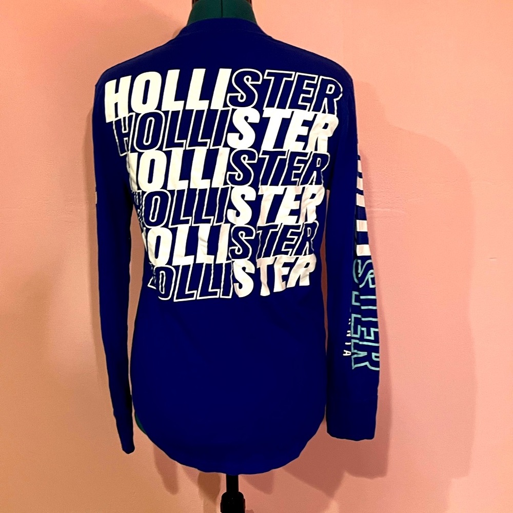Hollister Mens XS/ Women’s S Blue long sleeve